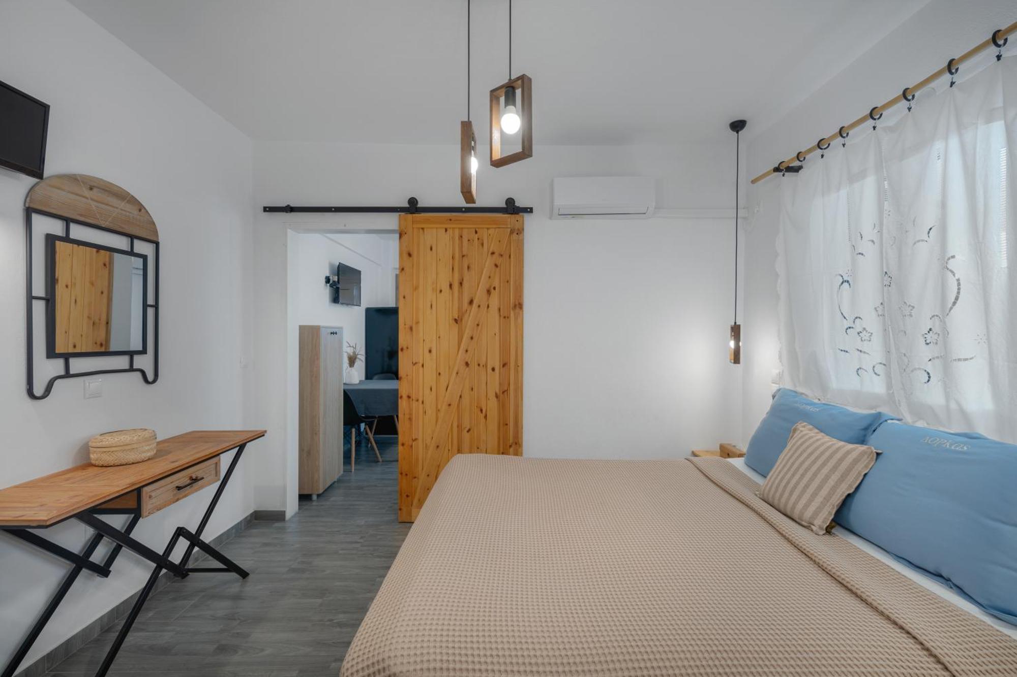 Dorkas Luxury Rooms&Apartments Livadakia 외부 사진